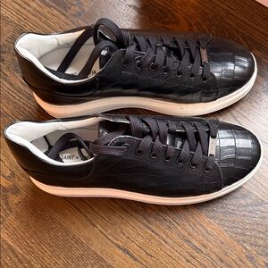 Saint + Sofia Black Crocodile-Embossed Low-Top Sneakers with White Sole